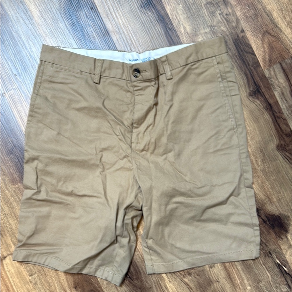 Men's Tan Shorts